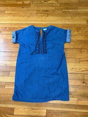 Old Navy Womens Denim Shirt Dress Size Medium Blue Embroidered Shift Cotton